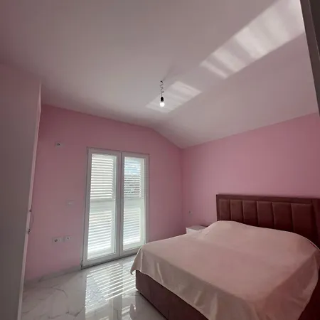 Miri House * Domje